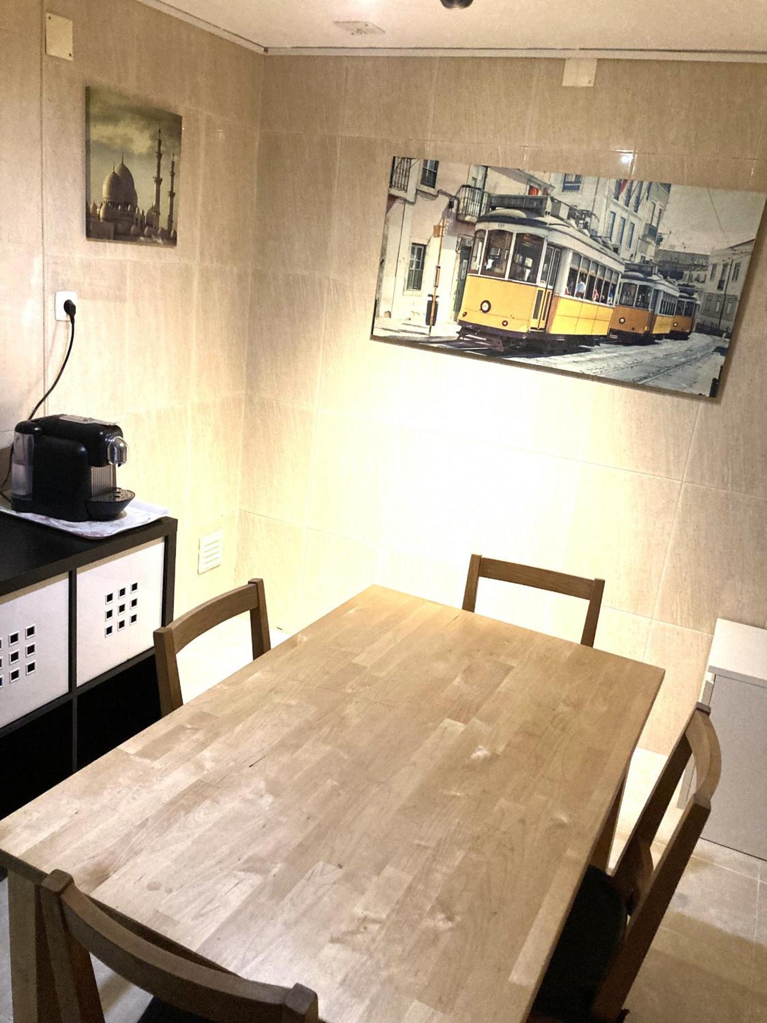 Lisbon T2 Apartment In Typical Villa In Sapadores Lisabona Exterior foto